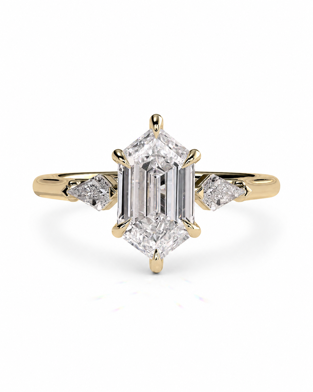 LAQARE engagement ring